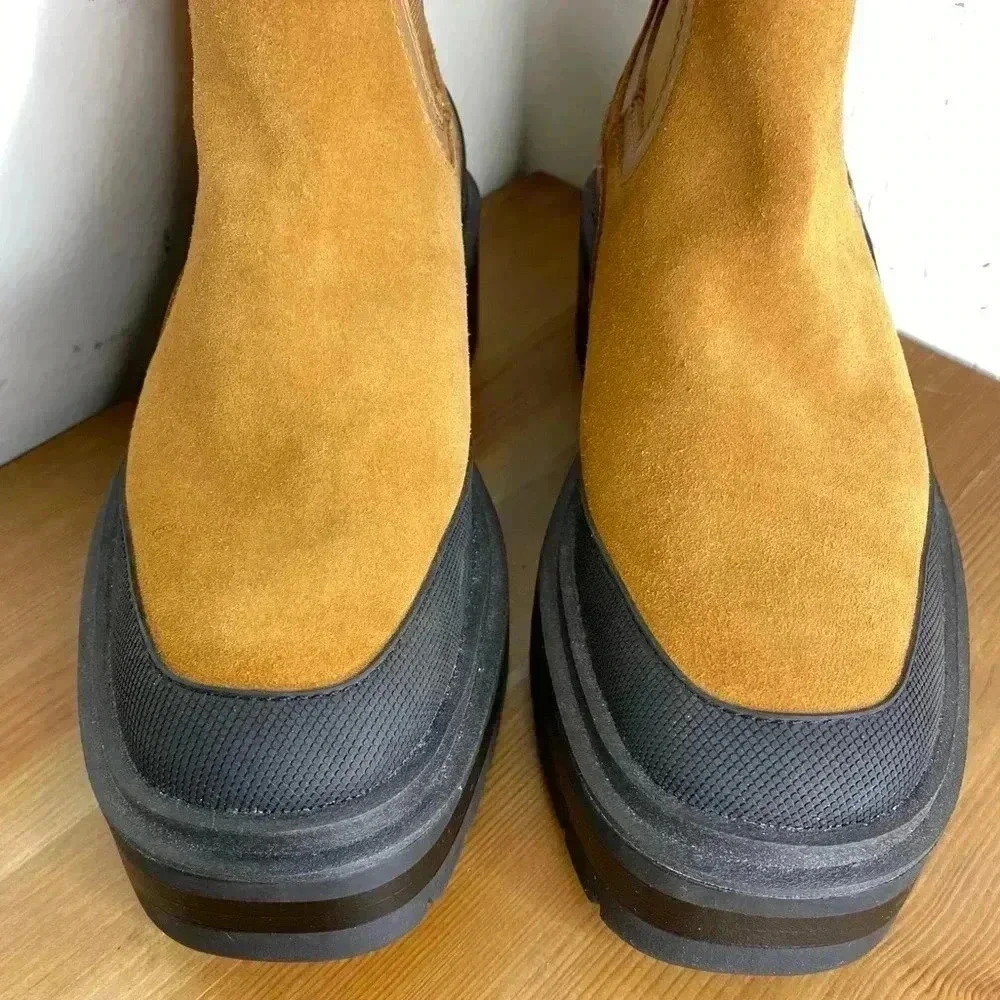 NEW Sam Edelman Lulia Lug Sole Chelsea Boot Women’s Size 5